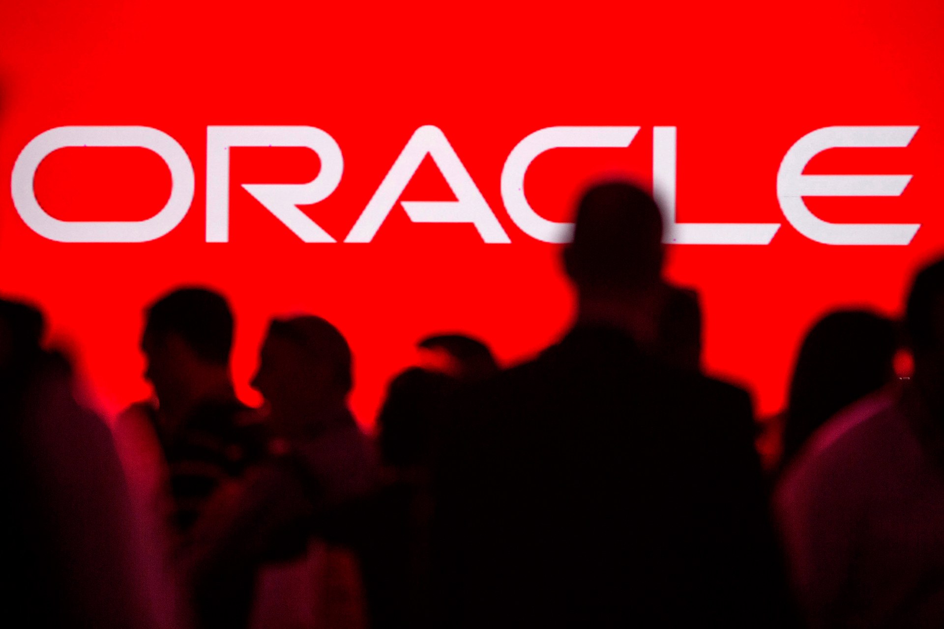 Oracle's Larry Ellison Bet the Company On Autonomous Database—And Odds Just  Improved - Acceleration Economy