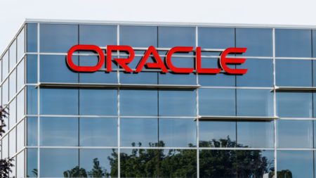 Oracle Tops Data Center Wars