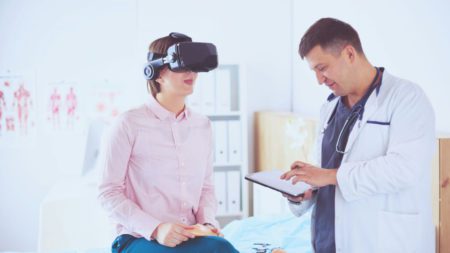 VR health pros and cons for remote workers and metaverse users